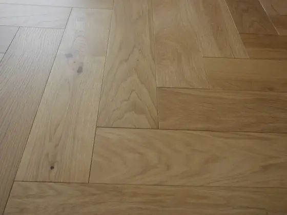 Natural Oak Herringbone — Brushed Matt Lacquered
