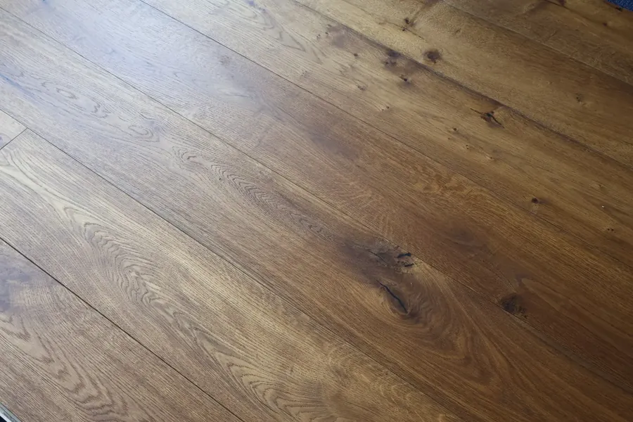 Smoked Oak Wide plank · brushed, oiled