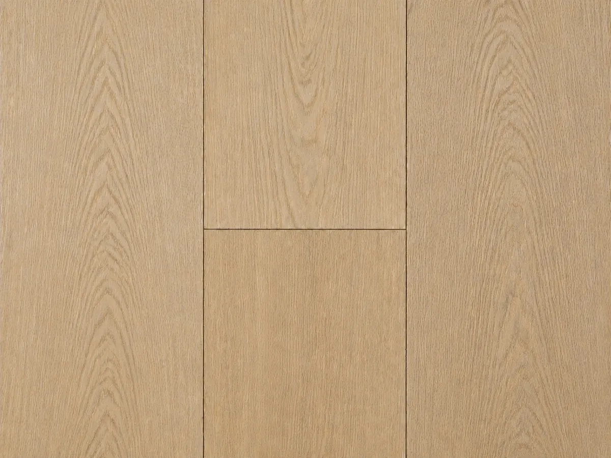 Brushed and oiled oak finish